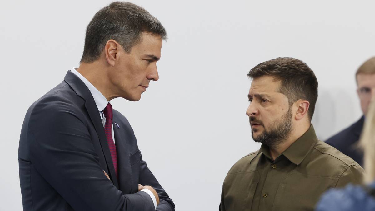 Pedro Sánchez, presidente de España, y Volodimir Zelensky, mandatario de Ucrania | EFE