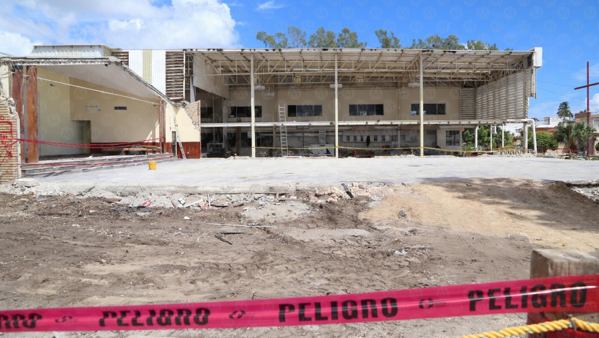 Fiscalía detuvo la remoción de escombros de la iglesia de la Santa Cruz en Ciudad Madero. (Yazmín Sánchez)