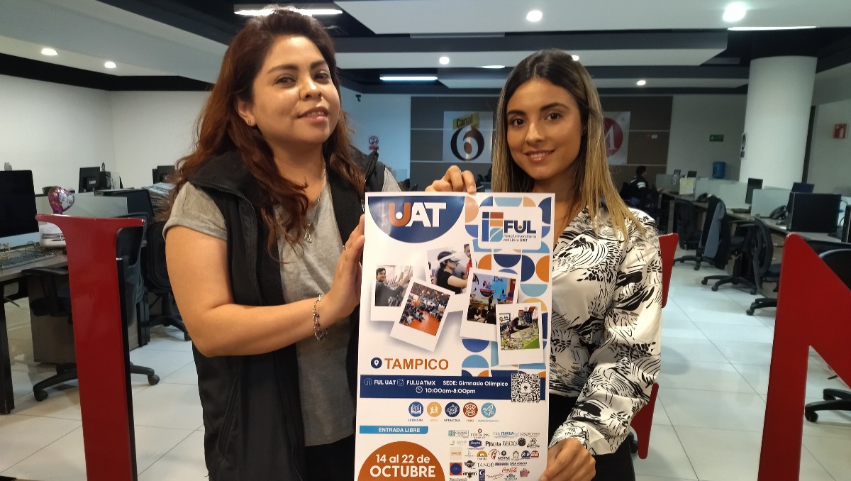 Itzel Delfín Trejo y Alexia Báez del Comité Organizador de la FUL UAT 2023. (Víctor Durán)