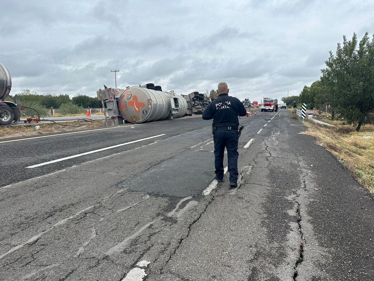 Al lugar arribaron Bomberos, Protección Civil, elementos de la Policía Civil Coahuila