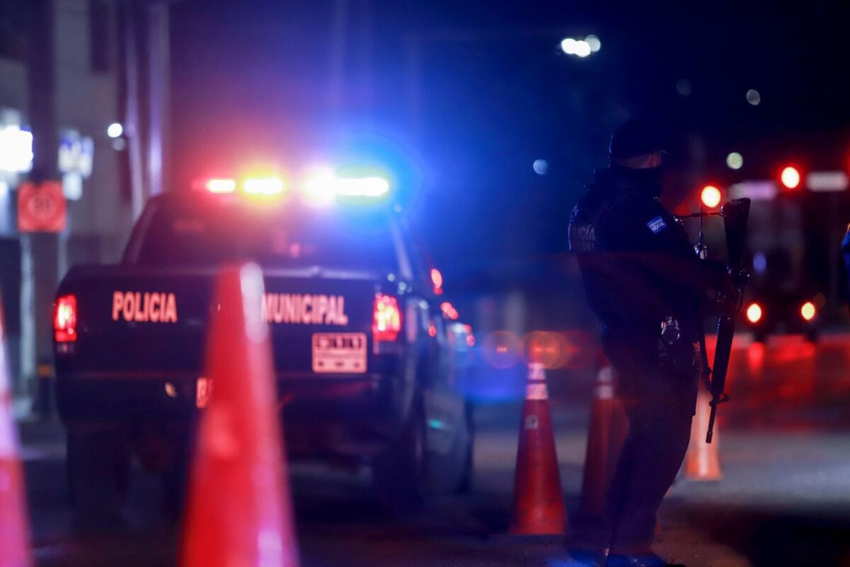 La información fue confirmada cerca de las 20:20 horas por parte del gobernador Miguel Ángel Riquelme Solís, a través de su cuenta de Instagram.