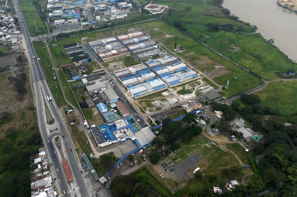 Vista aérea de la cárcel de Guayas 1 tras enfrentamientos entre reclusos en Guayaquil, Ecuador | Agencia AFP