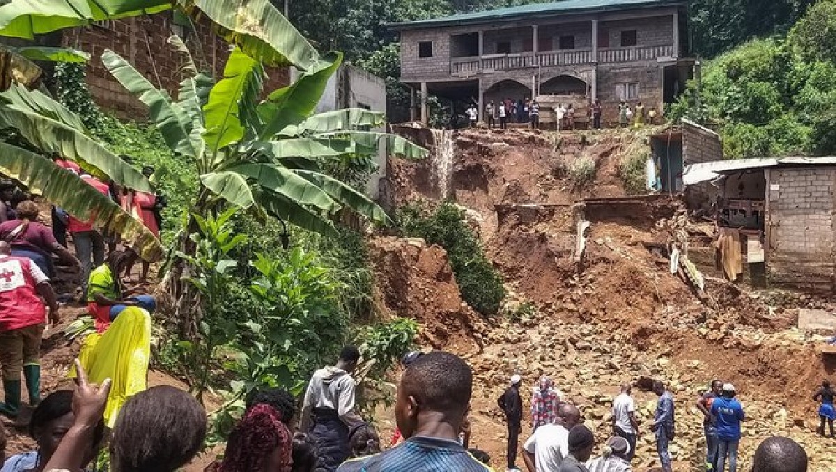 Deslizamiento de tierra en la capital de Camerún| AP