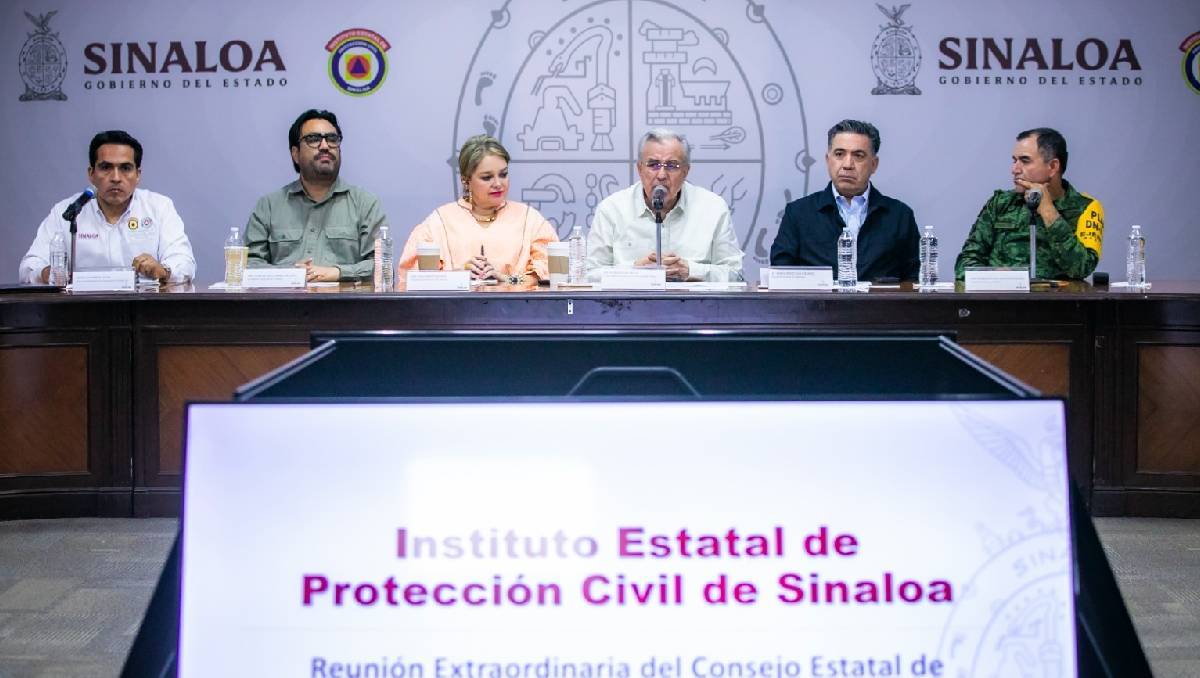 Navarrete Cuevas dio una amplia exposición de los riesgos que se tienen identificados. | Archivo