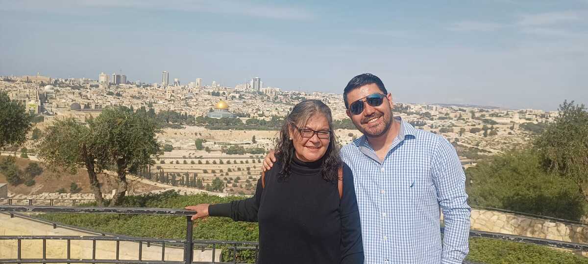 Francisco Hernández, habitante de Guadalupe Victoria, viajaba con su madre. (Especial)