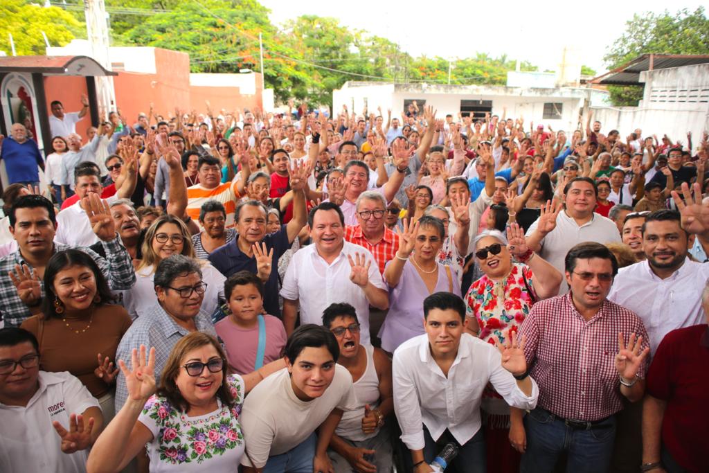 Joaquín Díaz Mena impulsa diálogo en Asambleas Informativas | Corresponsal