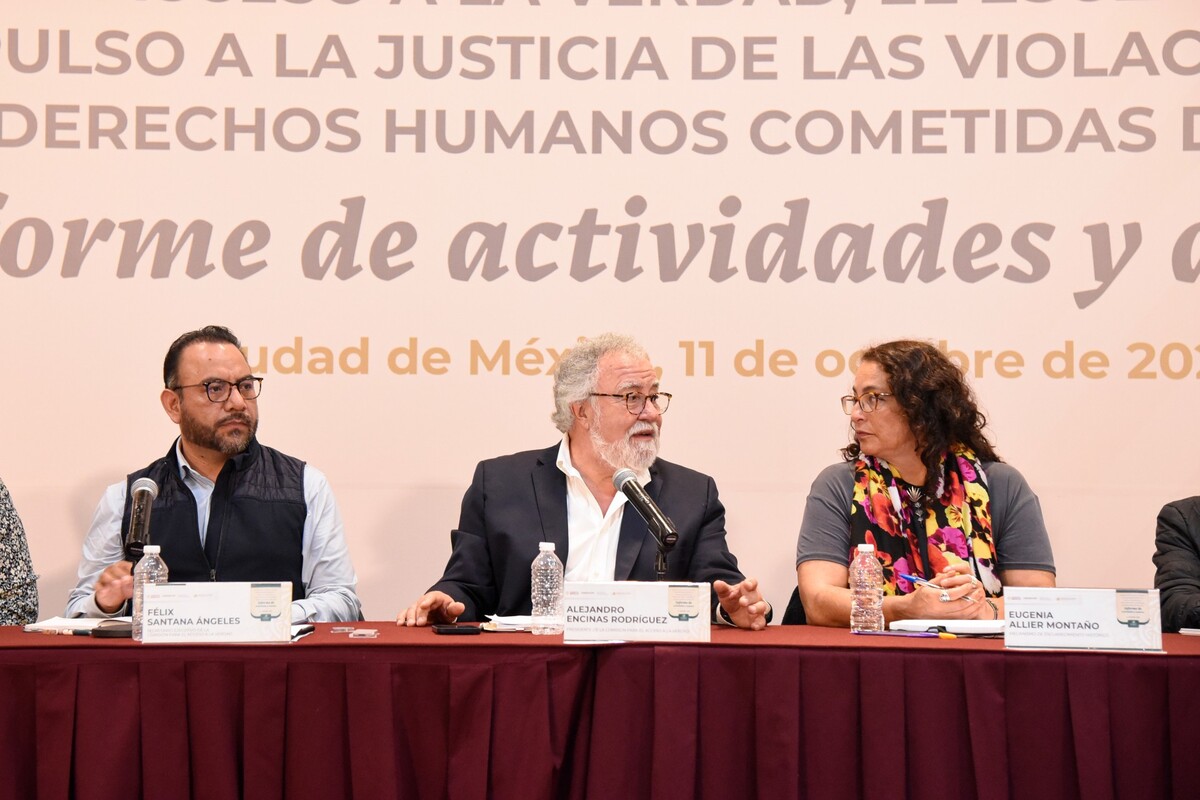 Alejandro Encinas señala retrasos en reconstrucción de hechos de la guerra sucia. (Twitter)