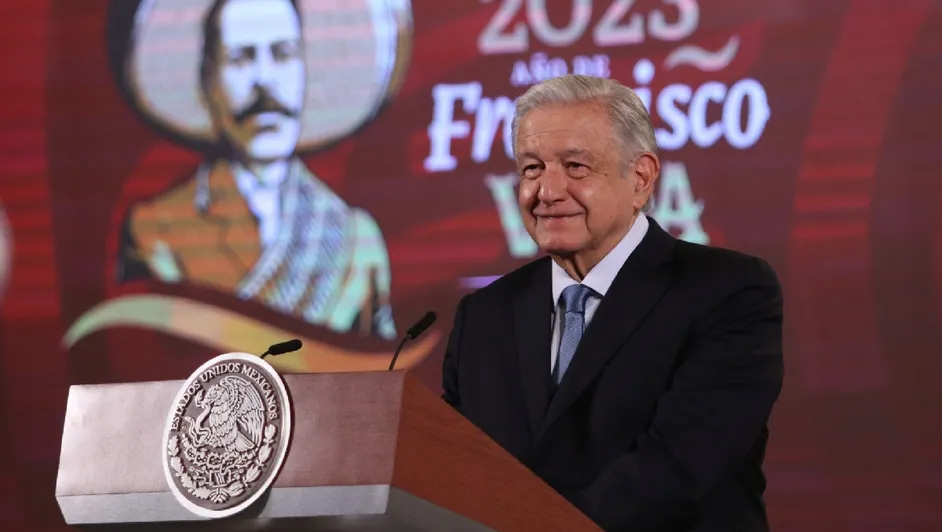 AMLO anuncia credencialización a beneficiarios del IMSS-Bienestar