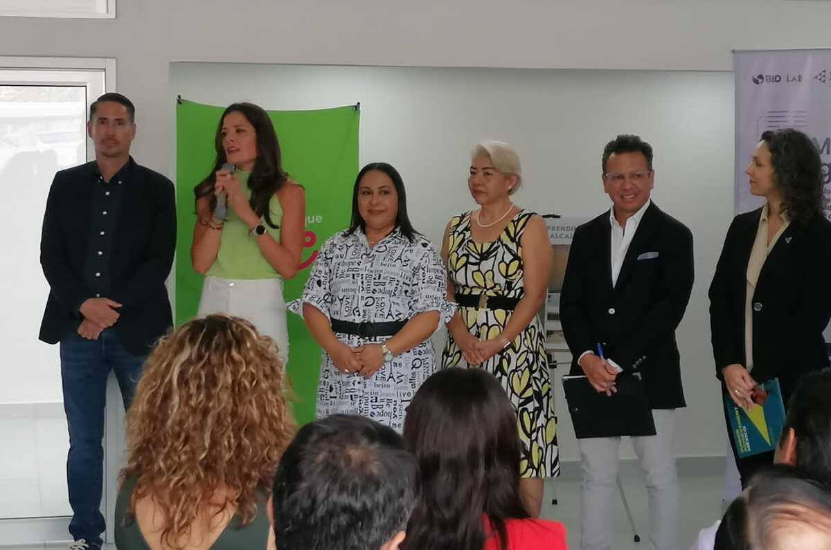 Inauguran tercer centro de emprendimiento al interior de la Academia Municipal en Guadalajara (Karla Victoria Rodríguez)