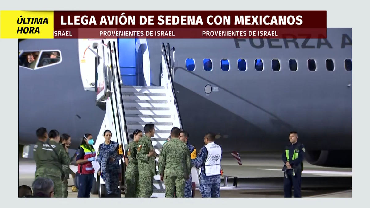Andrés Manuel López Obrador reconoció a Salvador Cienfuegos. Pedro Gamboa, 11 de octubre de 2023