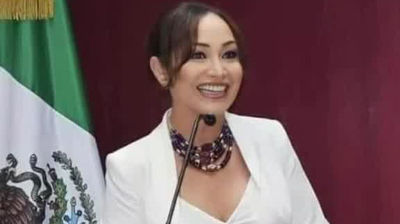 Asaltan a la alcaldesa de Lázaro Cárdenas, Michoacán