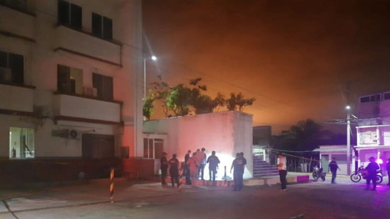 Descubren restos humanos y mensajes contra autoridades en Presidencia Municipal de Chiapas