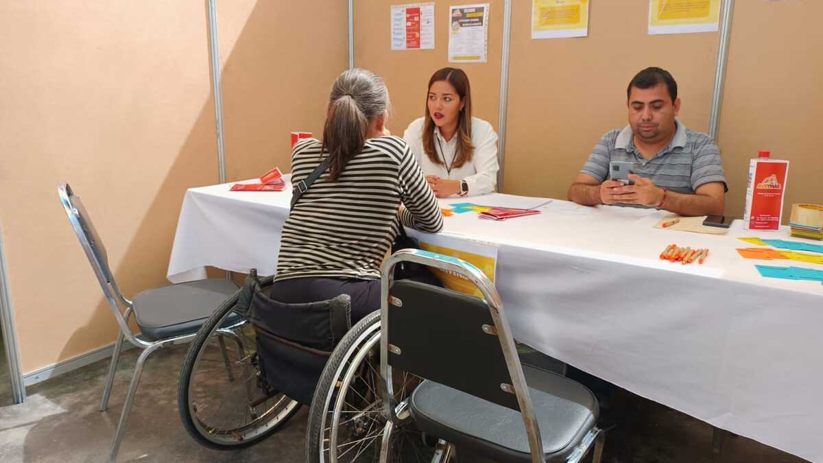 Se ofertaron poco más de 400 vacantes de diferentes giros. (Especial)