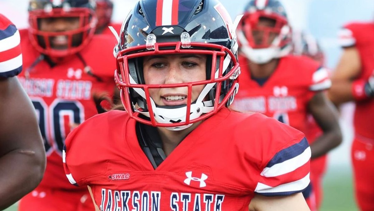 Mexicoamericana Leilani Armenta hace historia en la NCAA con Jackson State (Instagram @gojsutigersfb)