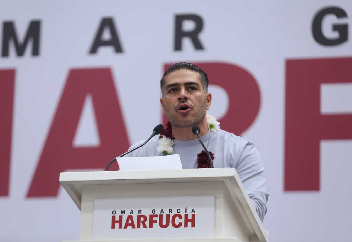 Omar García Harfuch en la Sala de Armas de Ciudad Deportiva.| Araceli López