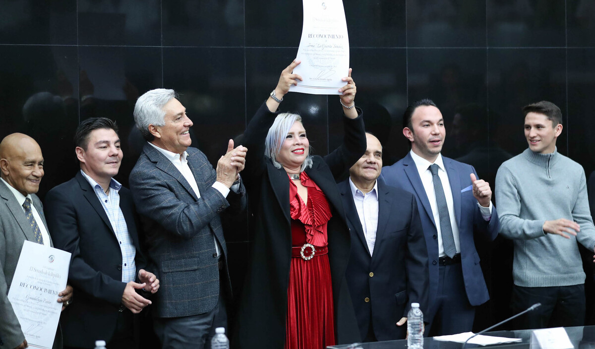 Senado reconoce a leyendas del box | Especial