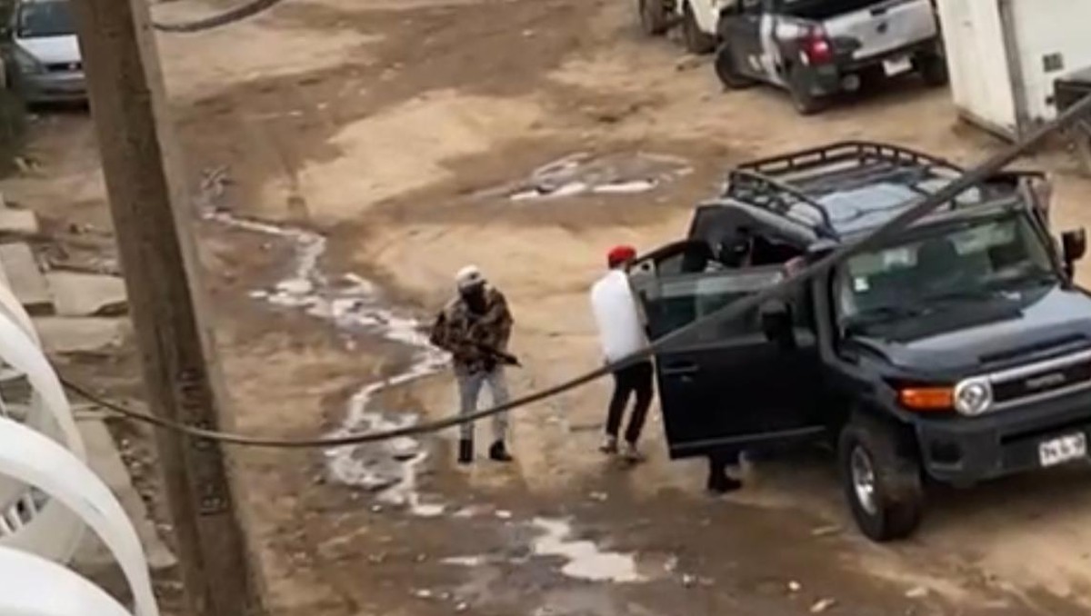 Video muestra privación de la libertad de joven en Tlaquepaque, Jalisco (Especial)