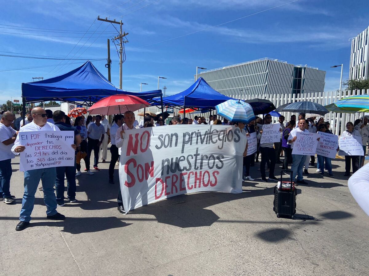 Protestan de trabajadores del Poder Judicial en Durango. | Especial