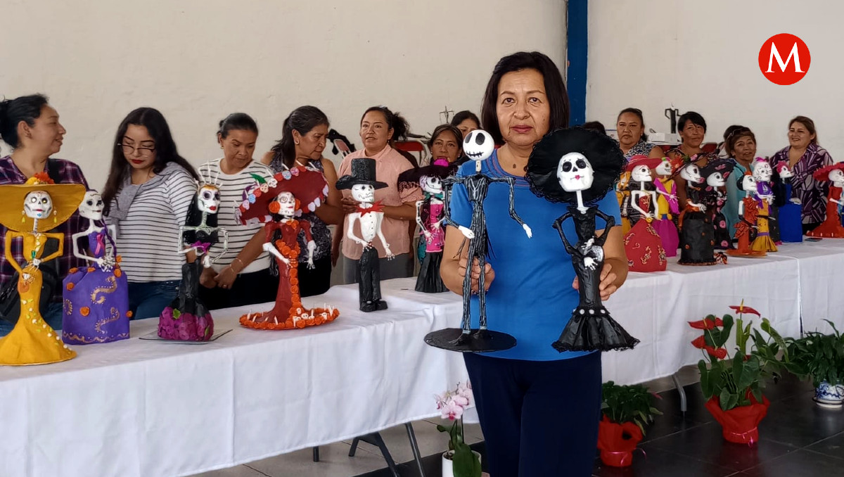 Taller de cartonería: Catrinas en Puebla | Abigail García