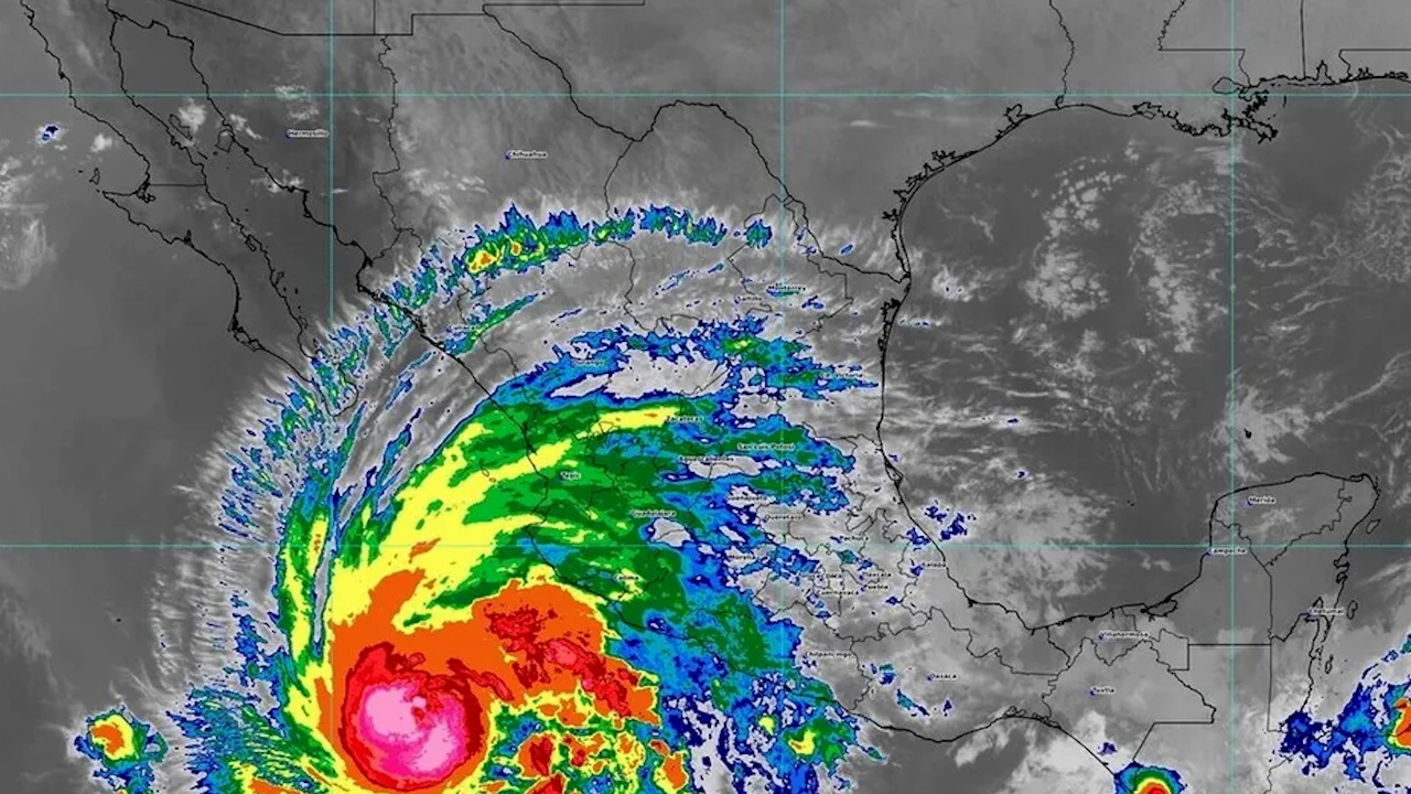 Autoridades de Los Cabos se alistan ante paso del huracán 'Norma' en BCS