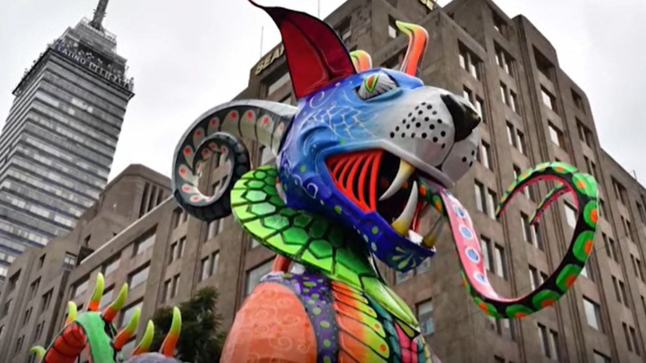 Inicia el desfile de alebrijes monumentales en Paseo de la Reforma, CdMx