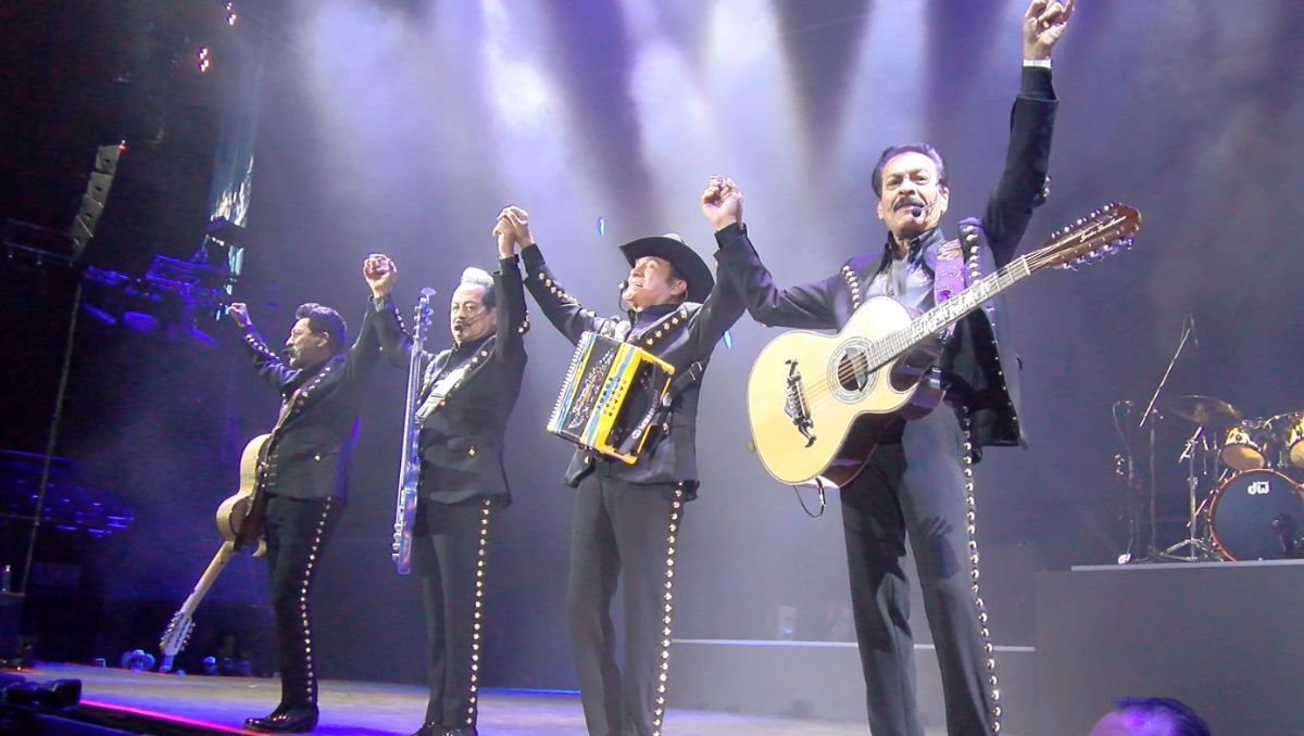 Los Tigres del Norte ofrecieron un concierto de 4 horas en la Arena Monterrey. Ángel Martínez