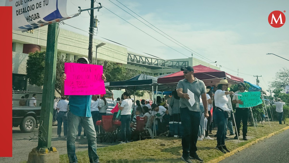 Protesta personal del PJF en Ciudad Victoria. (Antonio Hernández)