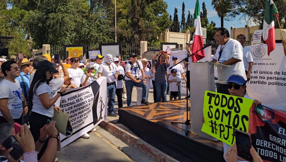 El pasado fin de semana, en Saltillo se realizo una manifestación de trabajadores del Poder Judicial de la Federación.