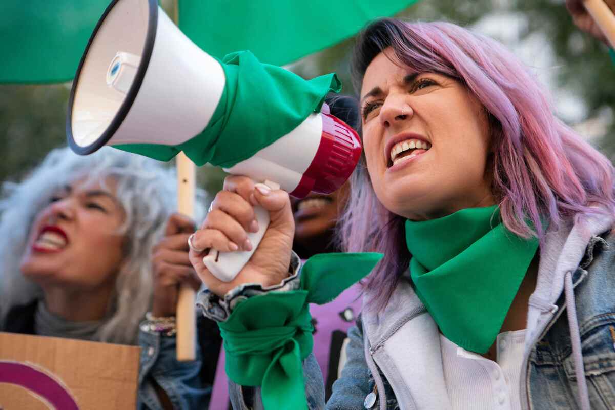 También tomaron las calles para manifestarse en contra de la violencia. | Foto: Freepik.