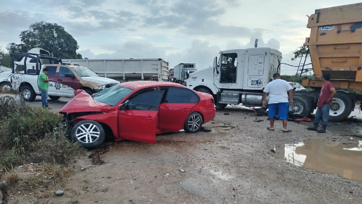 Accidente en carretera federal en Aldama, Tamaulipas. (SSP)