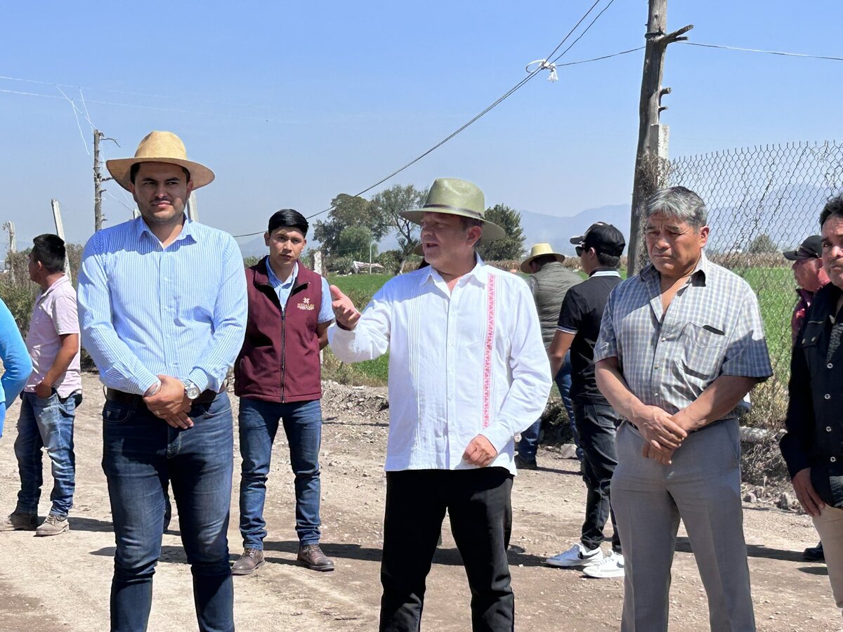 Alejandro Sánchez sí confirmó la intención de continuar con los trabajos de reconstrucción de caminos en los 84 municipios de la entidad (Cortesía)