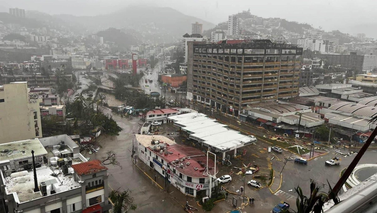 Calles de Acapulco, Guerrero, lucen destruidas por paso del huracán Otis | Cuartoscuro