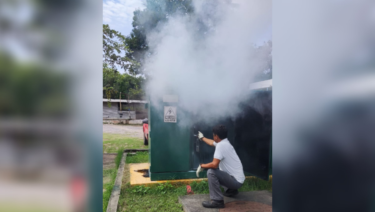 Quema de transformadores tras sismo en Guerrero causa falta de suministro de agua potable en Lázaro Cárdenas, Michoacán. | Especial