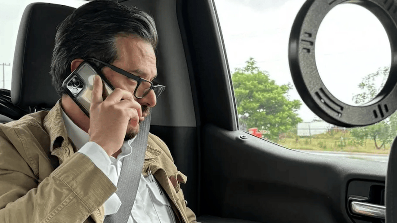 Zoé Robledo viaja a Guerrero para atender emergencia por huracán 'Otis'