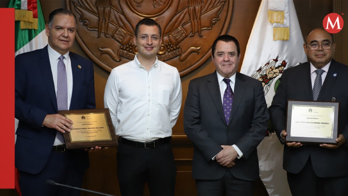 Luis Donaldo Colosio en la entrega de Medalla al Mérito. Foto: Jorge López