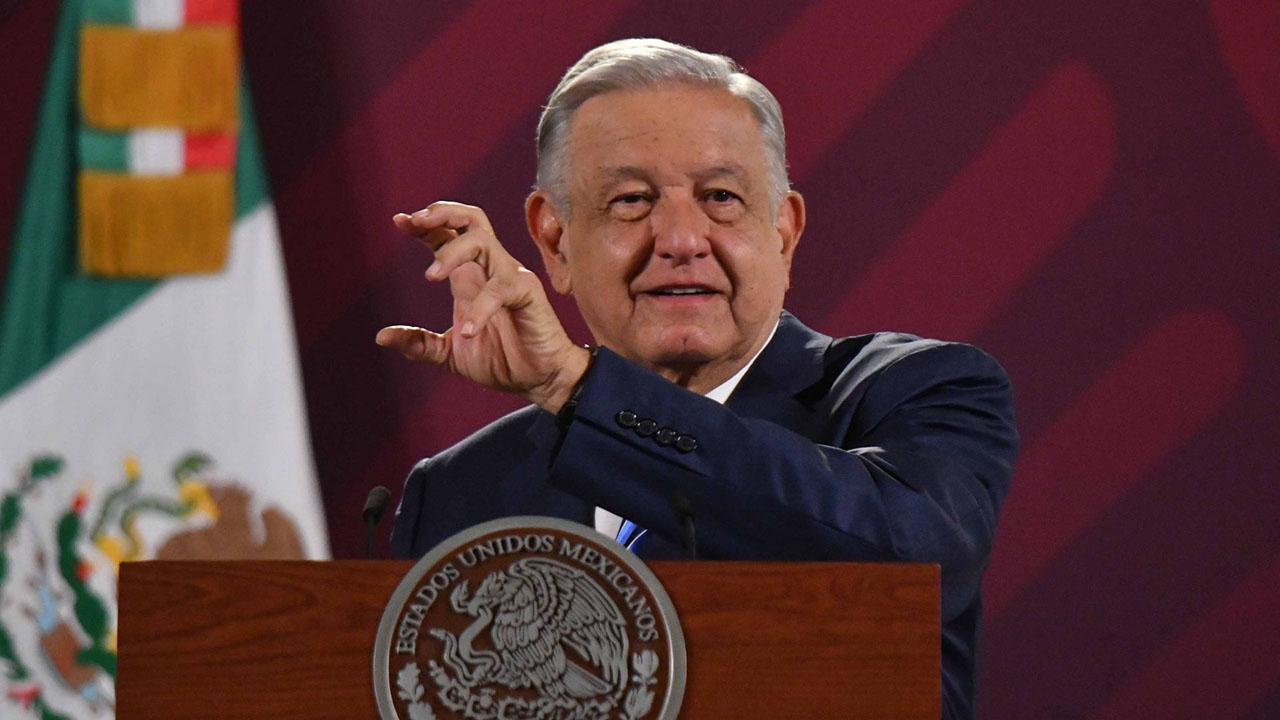 AMLO pide entregar a Ejército y Marina apoyos a Guerrero por Otis