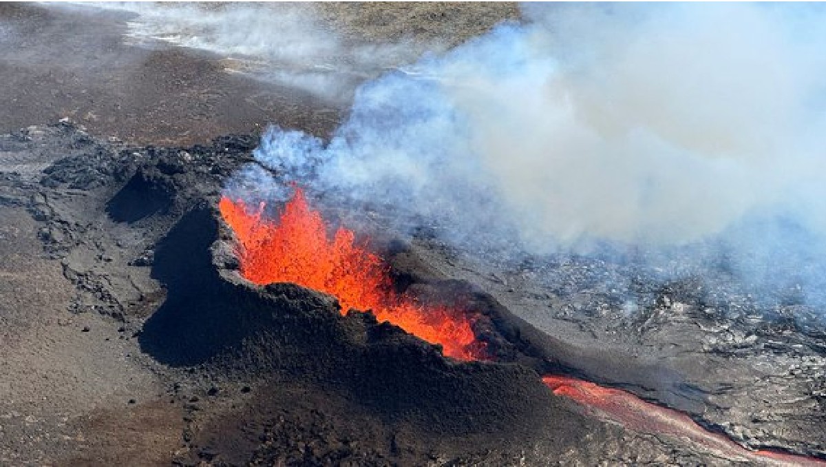 Volcanes activos por micro sismos en Islandia| Reuters