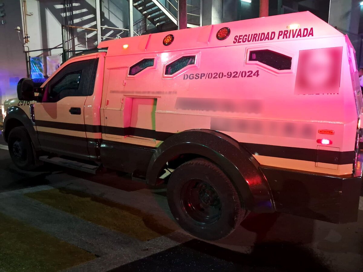 Recuperan camioneta de valores en Tlalnepantla, Estado de México | Foto: Especial