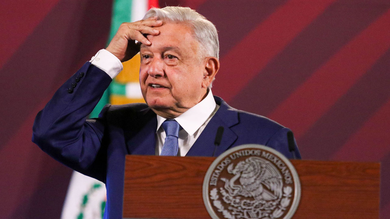 "¿Cuándo se había visto eso de mentar madres?”, cuestiona AMLO groserías de Fox