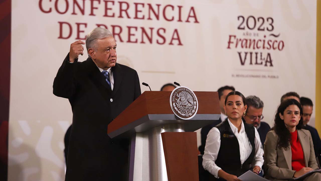 AMLO informa que mexicana sale de la Franja de Gaza hacia Egipto