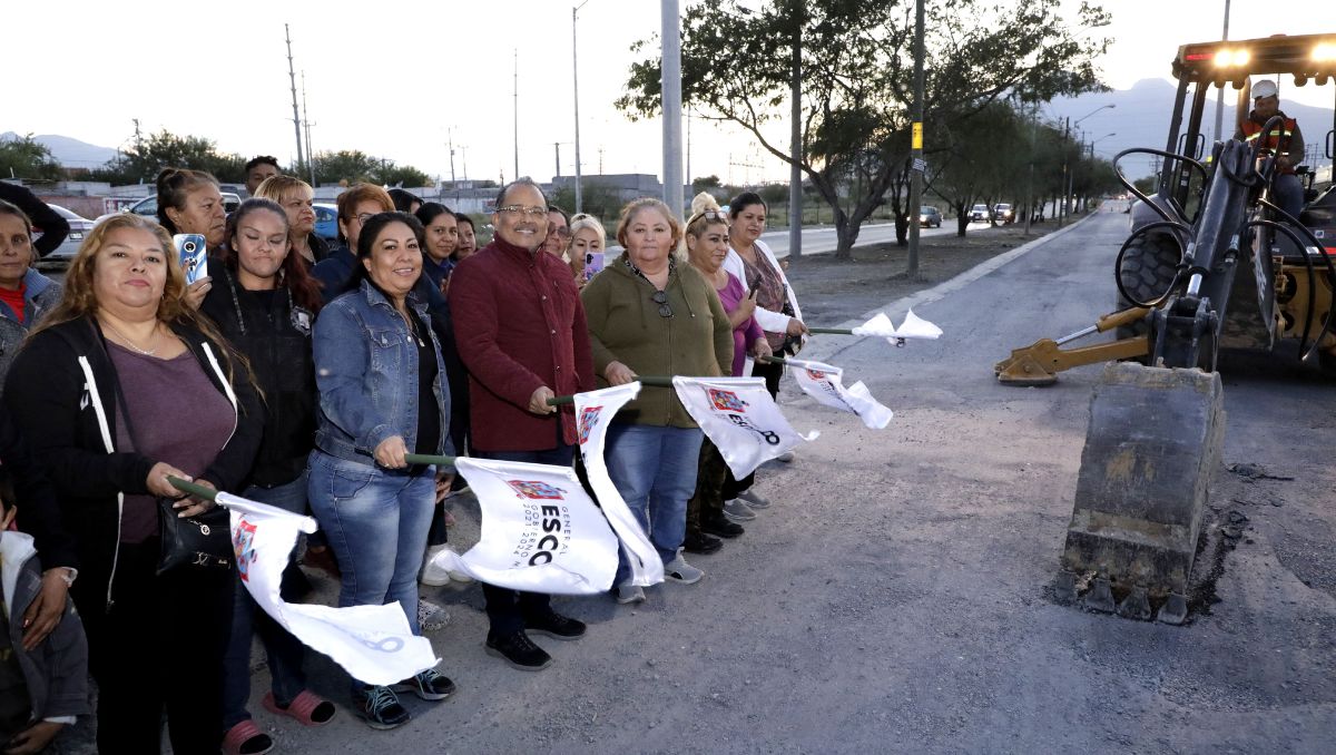 El alcalde Andrés Mijes encabezó el banderazo de inicio de trabajos | Especial