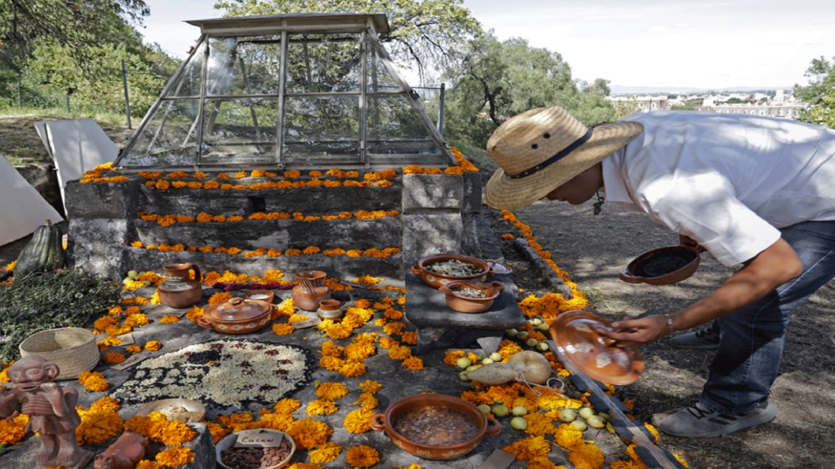 Tumba prehispánica abre sus puertas por Día de Muertos en Puebla | EFE