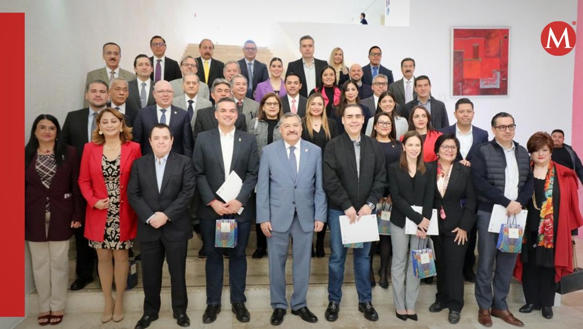 Santios Guzmán se presenta ante diputados. Foto: Especial