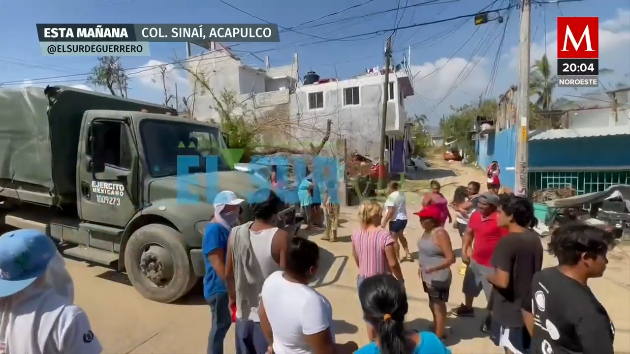Vecinos de Acapulco siguen desesperados por la falta de agua