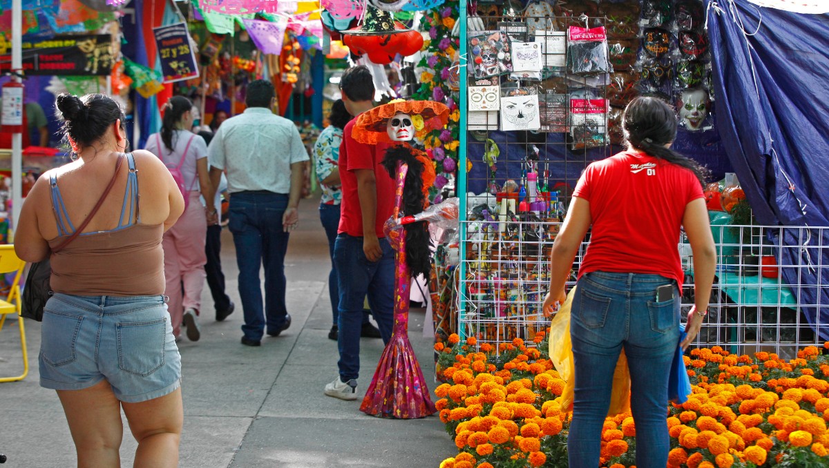 Más de 70 años de historia tiene la Feria del Cartón en Guadalajara (Fernando Carranza)