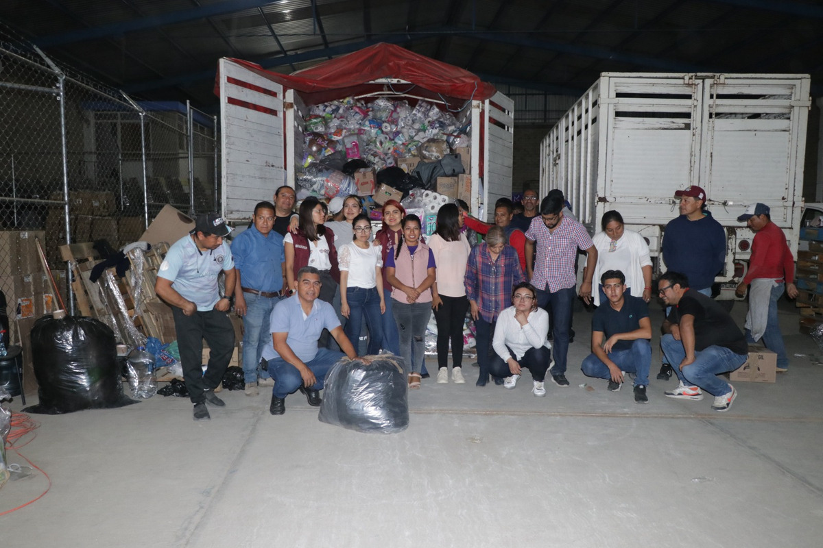 DIF Oaxaca envía 132 toneladas de víveres a Guerrero | Corresponsal