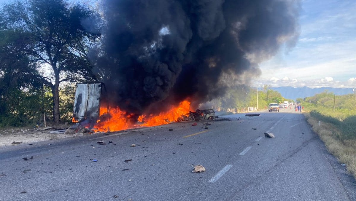 Accidente en carretera a Jaumave.