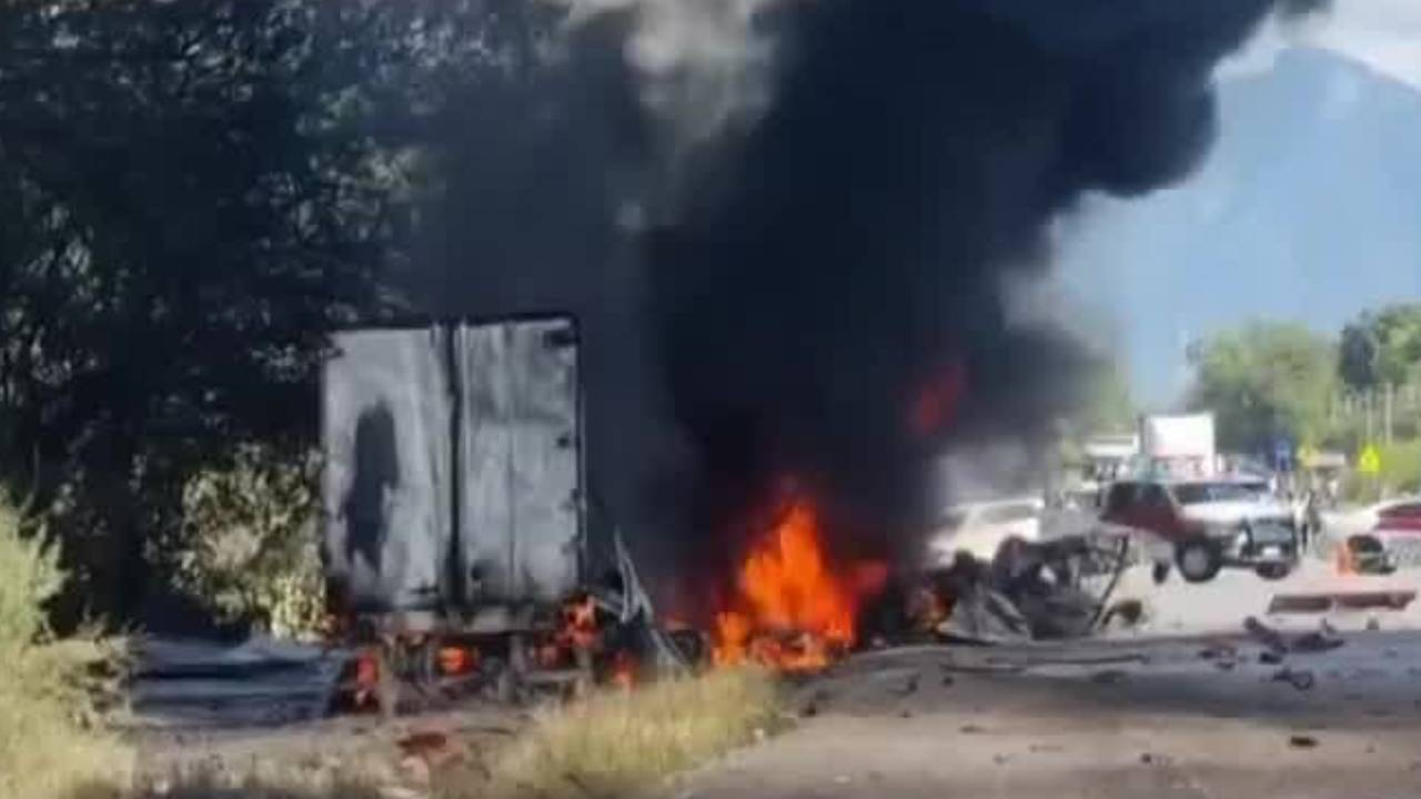Incendio tras accidente en la carretera Ciudad Victoria-Tula, Tamaulipas