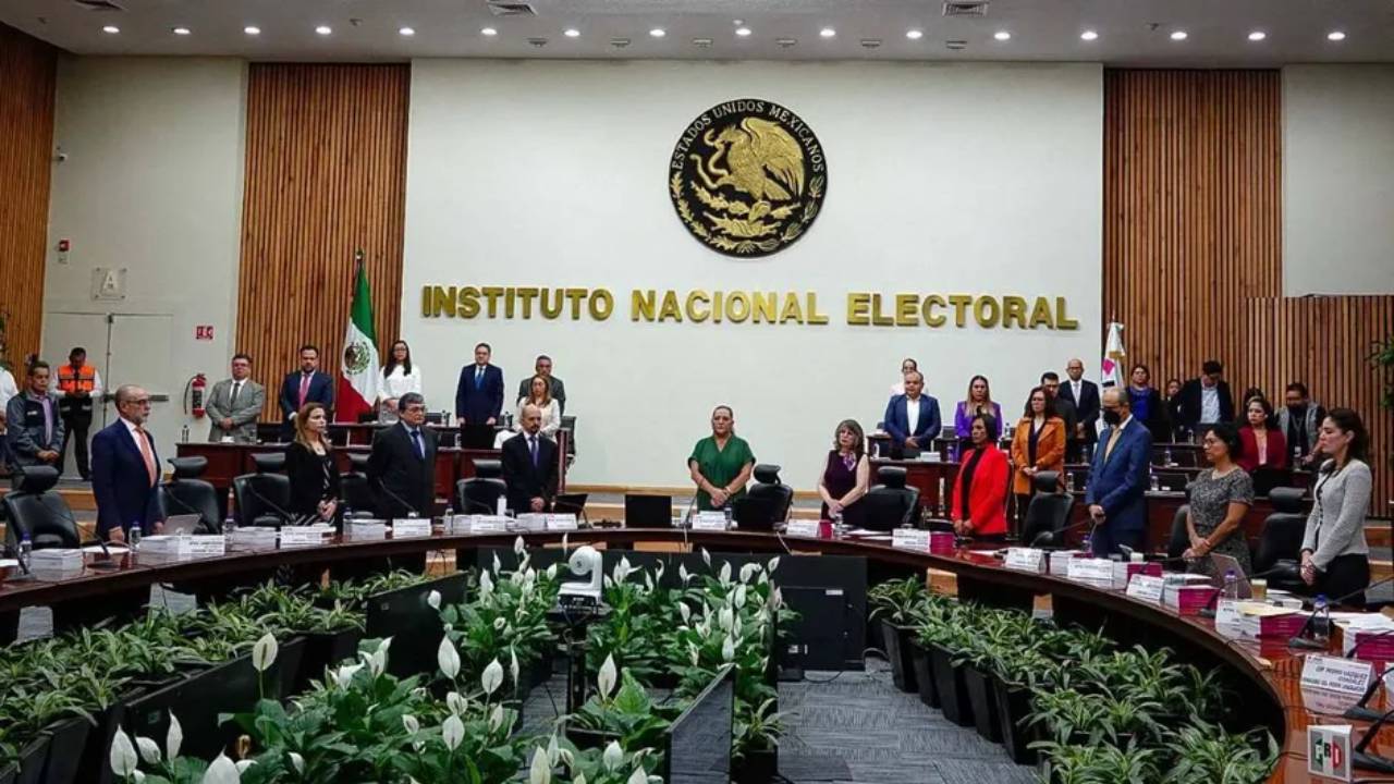 Proyecto del TEPJF respalda al INE en el uso de spots para candidatos únicos