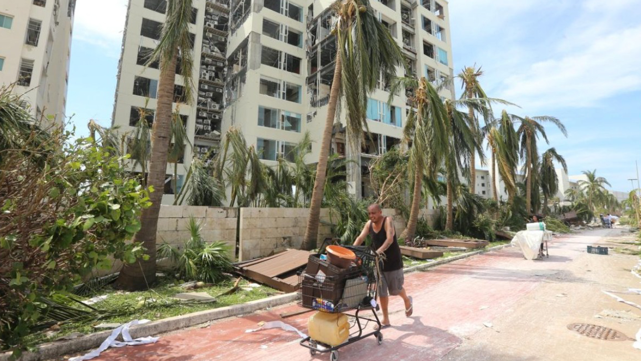 Restablecen casi en su totalidad accesos y sistema eléctrico en Acapulco: Segob